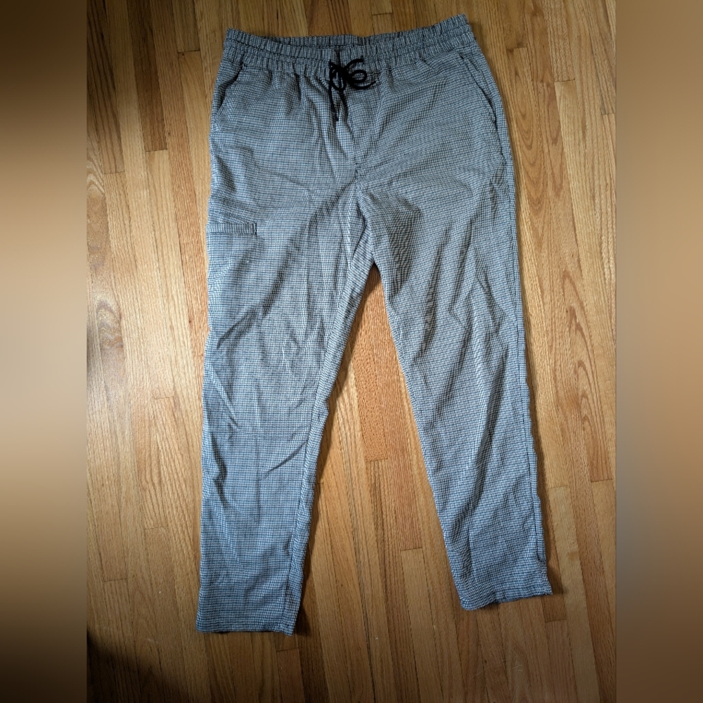 Men's Gray Checkered Pants